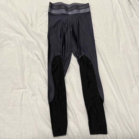 NIKE LEGGINGS - Picture 3 of 5